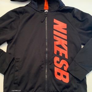 Nike